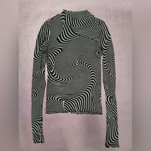 Weekday Fiona Turtleneck Black and White Long Sleeve XS